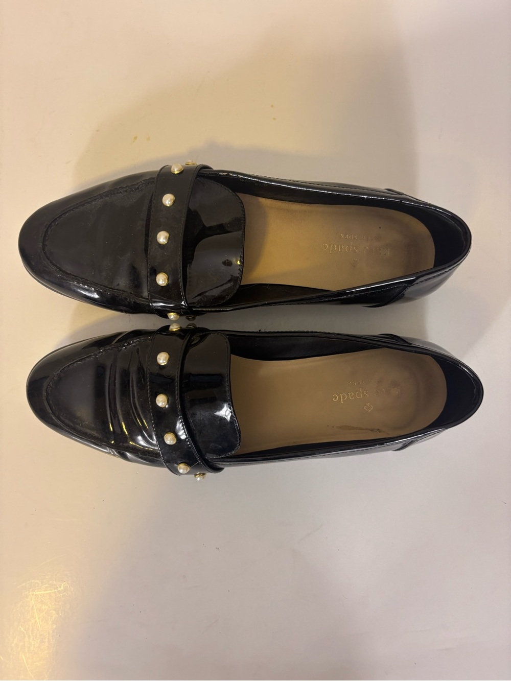 Kate Spade Black Patent Leather Pearl-Accent Women's Loafers 8.5 - Picture 3 of 9